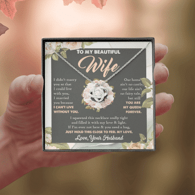 To My Beautiful Wife From Husband You Are My Queen Love Knot Necklace - Anniversary Valentines Necklace