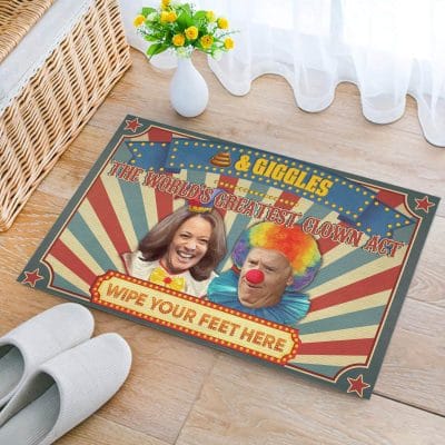 Funny The World's Greatest Clown Doormat - Wipe Your Feet Here Joe Biden Kamala Harris Doormat