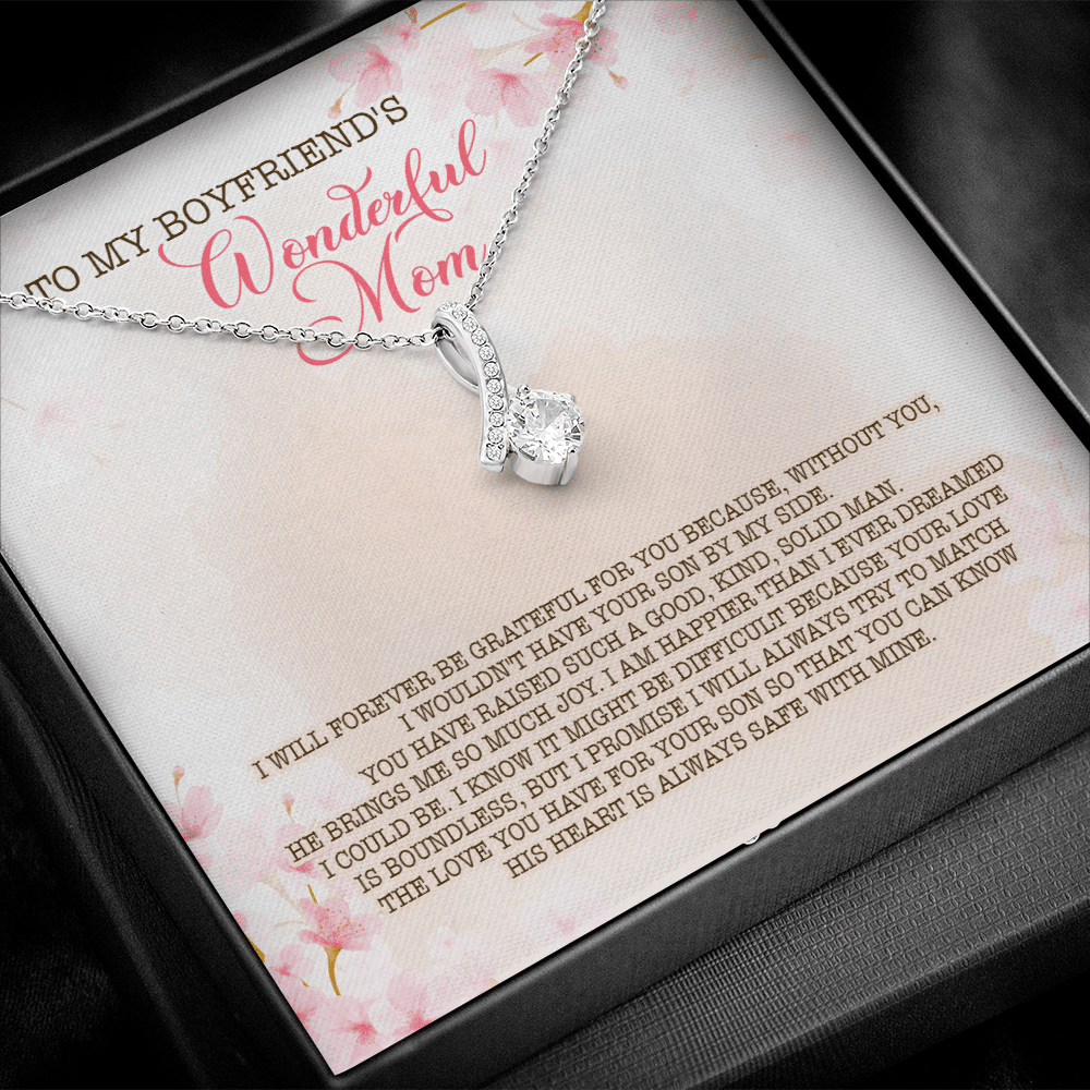 To My Boyfriend's Wonderful Mom I Will Forever Be Grateful For You Alluring Beauty Necklace