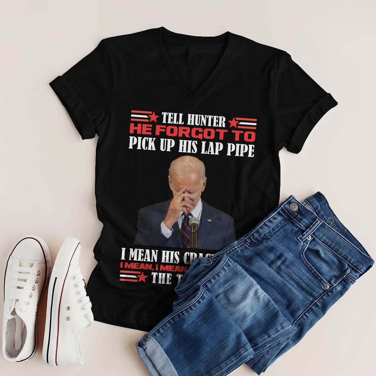 1O. Tell Hunter-4. 2D V-neck Tshirt Flatlay (1)