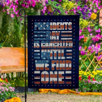 Garden Flag (11.5" x 17.5")