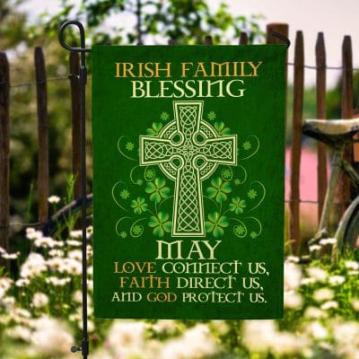 Garden Flag (11.5" x 17.5")