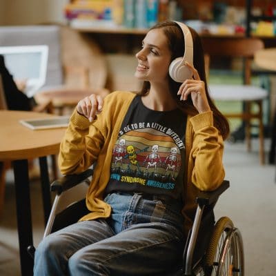Alternative view of It's Ok To Be A Little Different Down Syndrome Awareness Dab Skeleton Vintage Retro T-Shirt - Youth Shirt