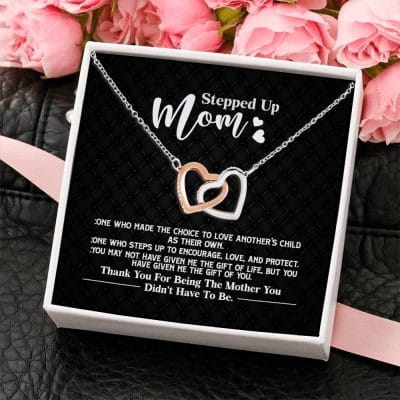 Alternative view of Stepped Up Mom One Who Made The Choice To Love Another's Child As Their Own Interlocking Hearts Pendant Necklace