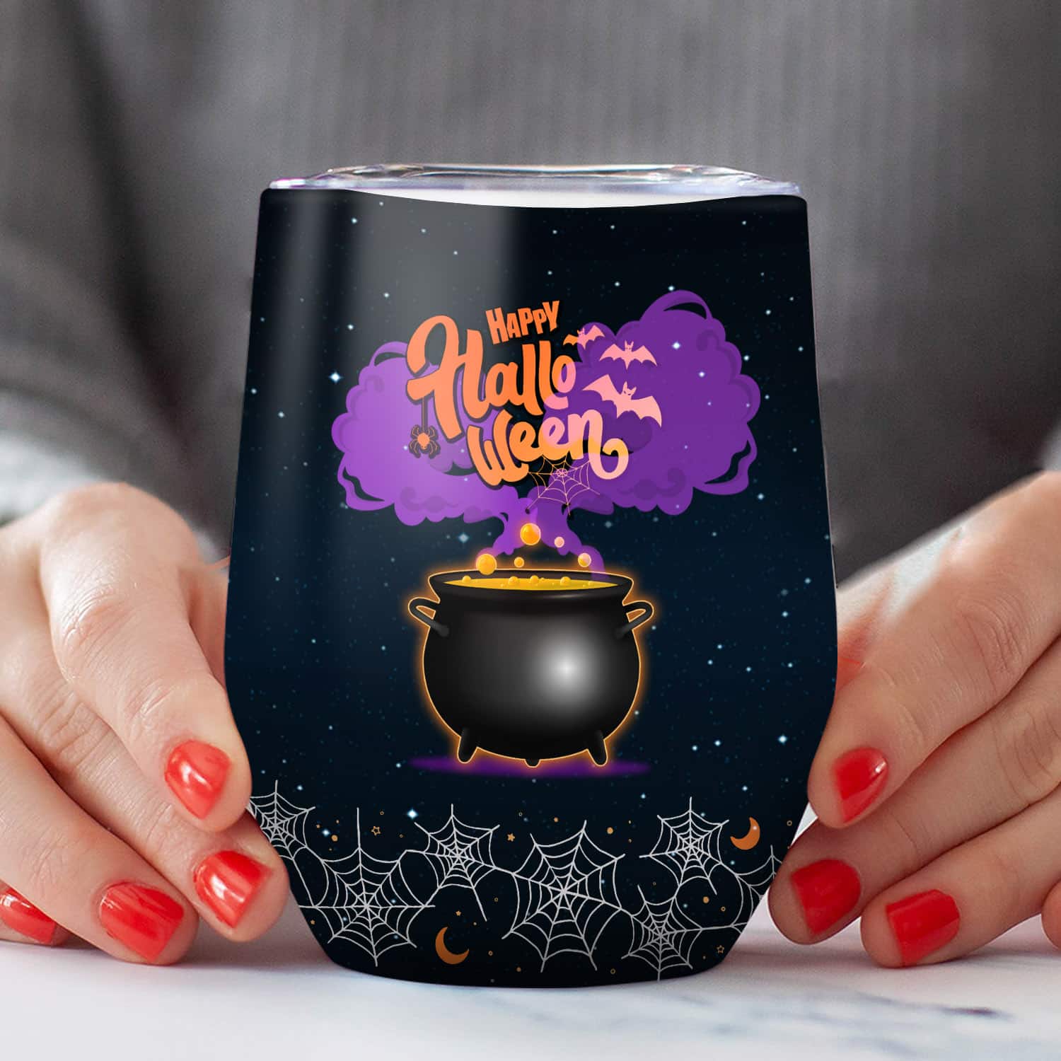 12oz wine tumbler Mockup 4