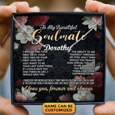 To My Beautiful Soulmate Personalized Name Necklace - Valentine Gifts for Lover Her Wife Girlfriend