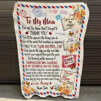 Alternative view of To My Mom For All The Time That I Forgot Thank You Mail Fleece Blanket - Gift for Mom from Son - Mothers Day Gifts